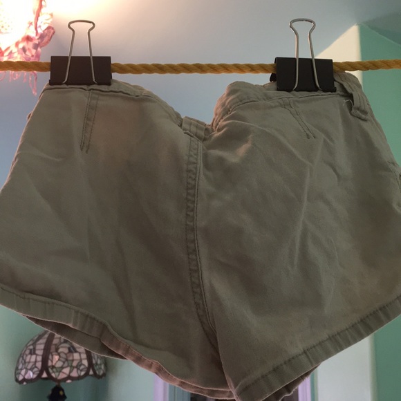Shorts - Picture 2 of 4